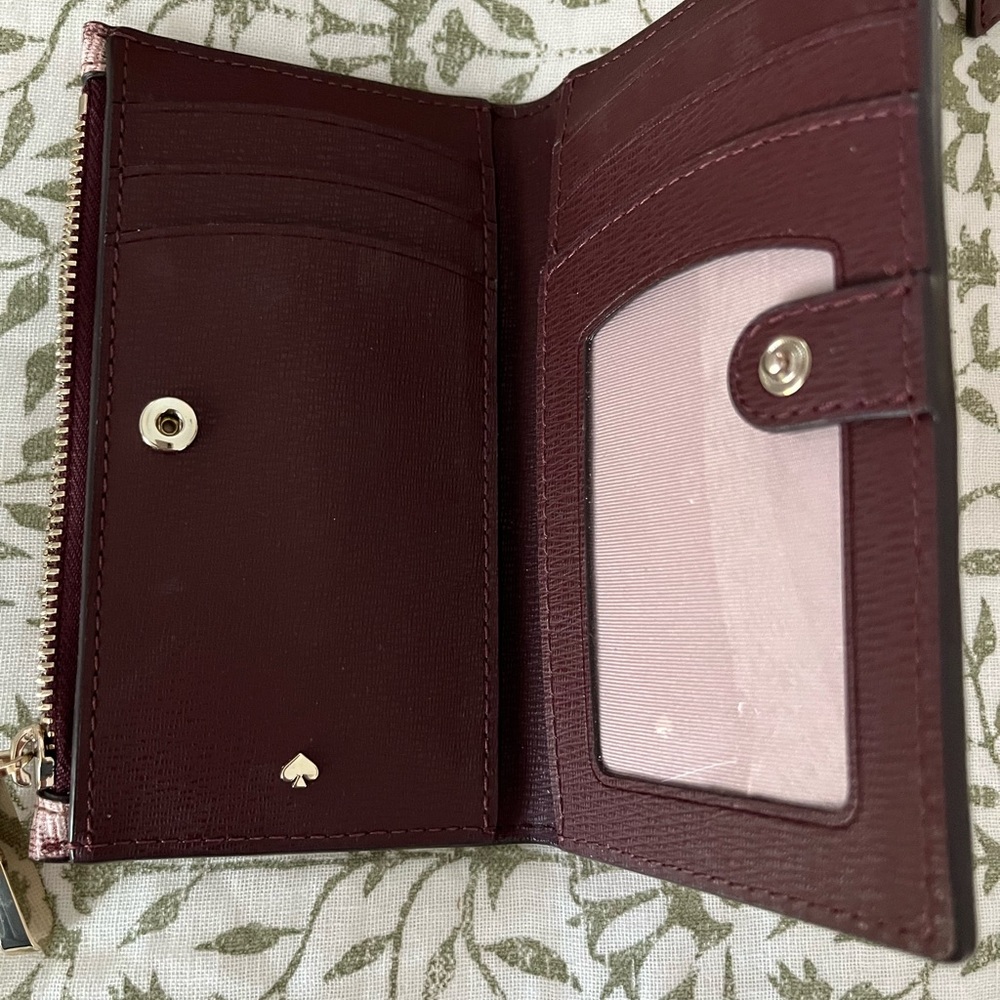 Kate Spade mini bifold wallet. Like new! No flaws.